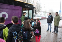 A Área de Mobilidade lanza unha campaña para promover o uso do transporte público entre os nenos e nenas do concello A Área de Mobilidade lanza unha campaña para promover o uso do transporte público entre os nenos e nenas do concello