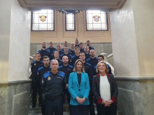 Quince axentes da Policía Local toman posesión nun acto presidido pola Alcaldesa Quince axentes da Policía Local toman posesión nun acto presidido pola Alcaldesa