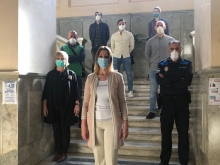 A alcaldesa recibe no Concello aos cinco novos axentes que se incorporan ao Corpo da Policía Local A alcaldesa recibe no Concello aos cinco novos axentes que se incorporan ao Corpo da Policía Local