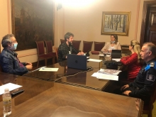 Lara Méndez prevé a modificación dos espazos públicos para que a hostalaría poida ampliar as terrazas Lara Méndez prevé a modificación dos espazos públicos para que a hostalaría poida ampliar as terrazas