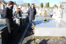 El área de Participación restaurará la sepultura de Xoán Montes