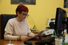 Maite Ferreiro preside a xuntanza do xurado do XXII Certame de Narración Curta Ánxel Fole