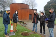 Comienza la instalación del alumbrado exterior del MIHL Comienza la instalación del alumbrado exterior del MIHL