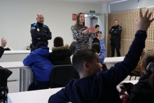 A Casa Consistorial e a Policía Local de Lugo reciben a visita de alumnos e alumnas do Colexio A Milagrosa