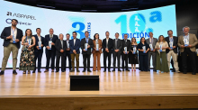 Lugo recibe 3 Pajaritas Azules no 10º aniversario dun programa referente en reciclaxe de papel e cartón Lugo recibe 3 Pajaritas Azules no 10º aniversario dun programa referente en reciclaxe de papel e cartón