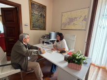 Elena Candia activa la Mesa Local de Comercio tras cinco años sin convocarse para impulsar un apoyo estable al pequeño comercio de Lugo Elena Candia activa la Mesa Local de Comercio tras cinco años sin convocarse para impulsar un apoyo estable al pequeño comercio de Lugo
